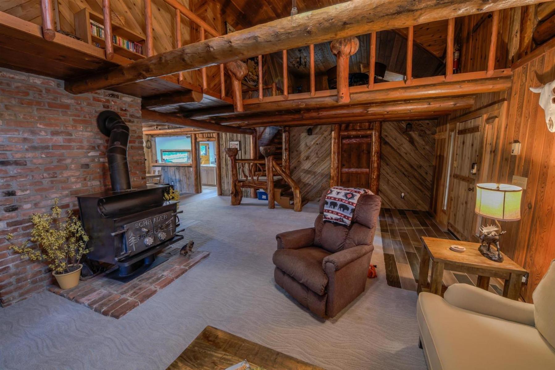 The Moose Bunkhouse Βίλα West Yellowstone Εξωτερικό φωτογραφία