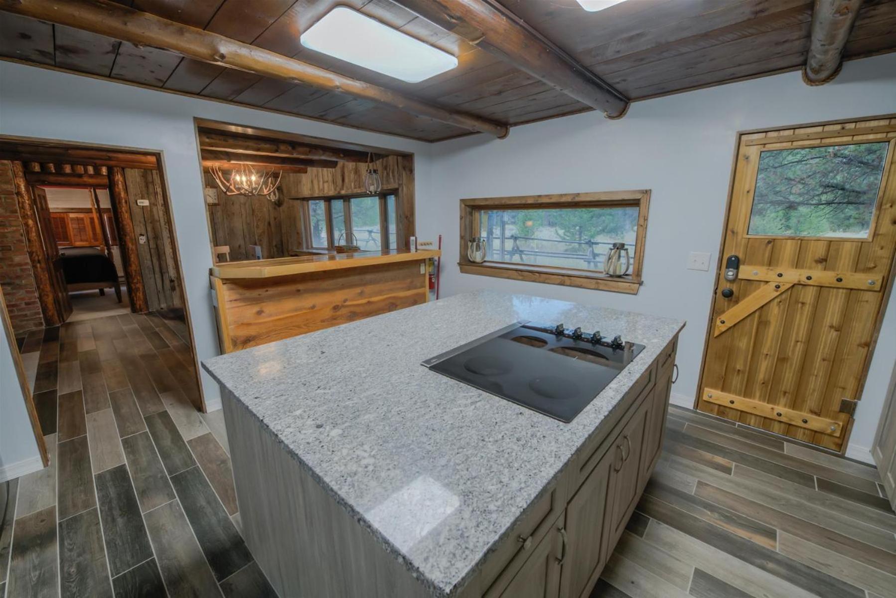 The Moose Bunkhouse Βίλα West Yellowstone Εξωτερικό φωτογραφία