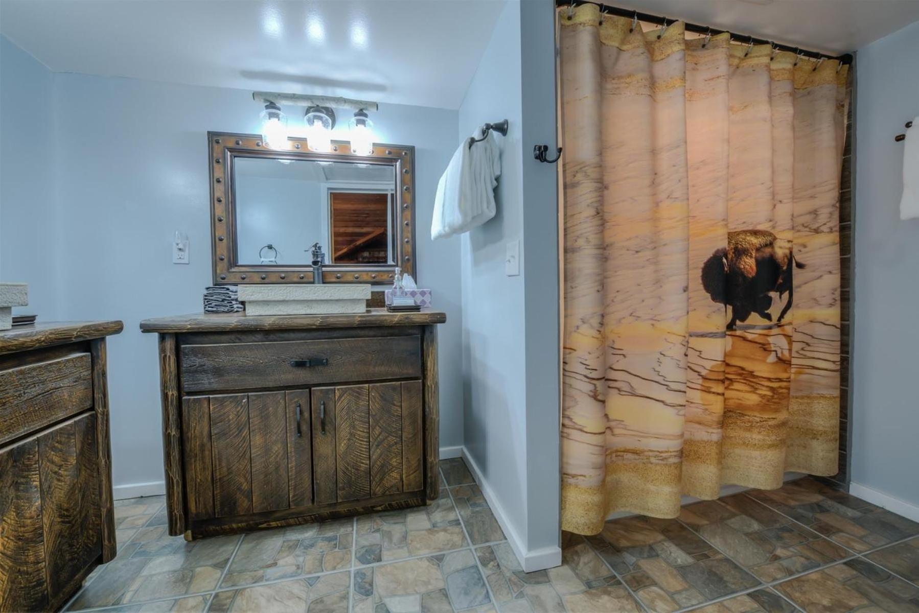 The Moose Bunkhouse Βίλα West Yellowstone Εξωτερικό φωτογραφία